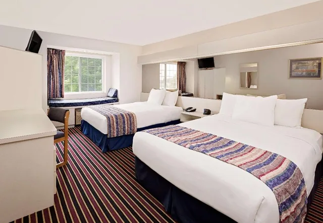 غرفة بسريرين كوين، Microtel Inn Suites 1/1