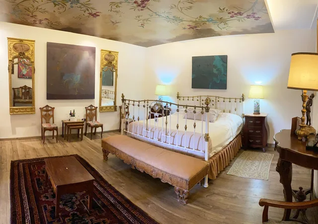 Gallery, King Bed, Hill View، Casa San Marcos 3/3