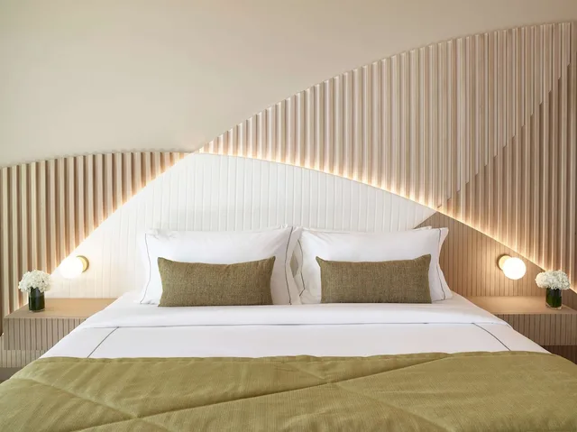 Swim Up, Premier, Suite, Bungalow, Double Bed, Sea View, Sofa، Mayia Exclusive Resort and Spa - Adults Only 2/3