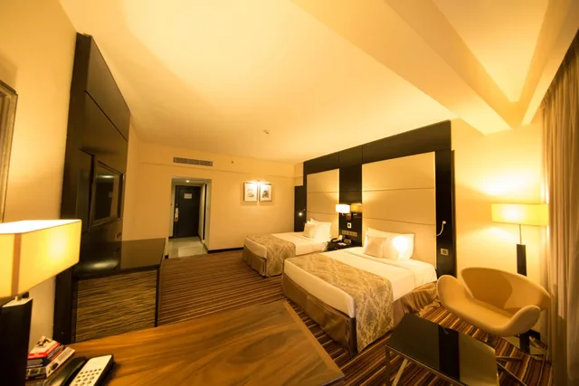 غرفة ديلوكس بسريرين مزدوجين، Ramada by Wyndham Colombo 3/7