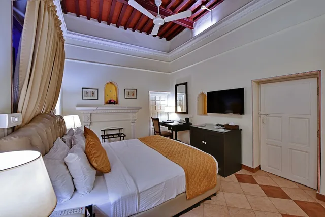 غرفة تقليدية بسرير كينج، Ramgarh Heritage A Luxury Boutique Resort 3/9