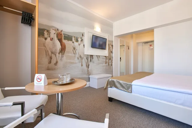 غرفة سوبيريور مزدوجة، MyContinental Bucuresti Gara de Nord 4/6