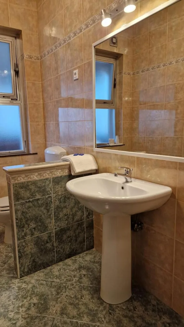 غرفة كومفورت رباعية، Hotel Milano 2/2