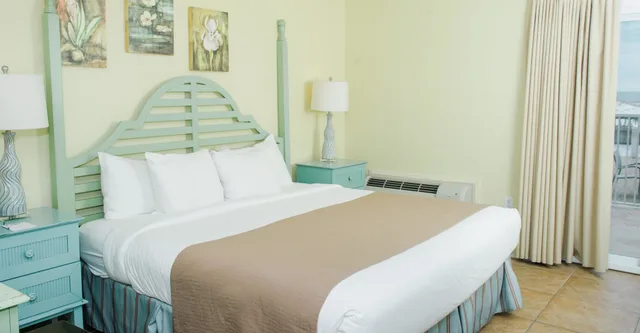 Standard, King Bed, Ocean Front، Best Western On The Beach 3/5