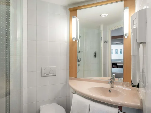 غرفة قياسية بسرير مزدوج، IBIS GYOR 5/7