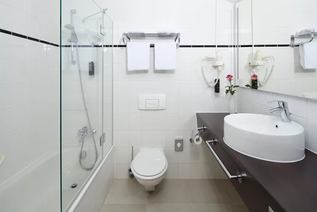 غرفة كومفورت بسريرين منفصلين بشرفة، Trans World Hotel Kranichhohe 3/3