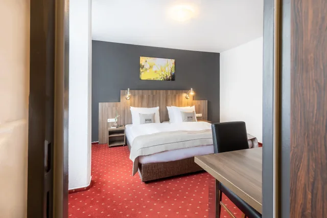 Comfort, Single, Double Bed, Hotel Leonet 3/4