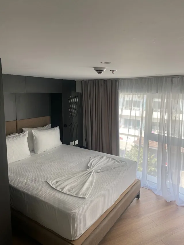Bougainville Bay Hotel، ساراندا 24/78