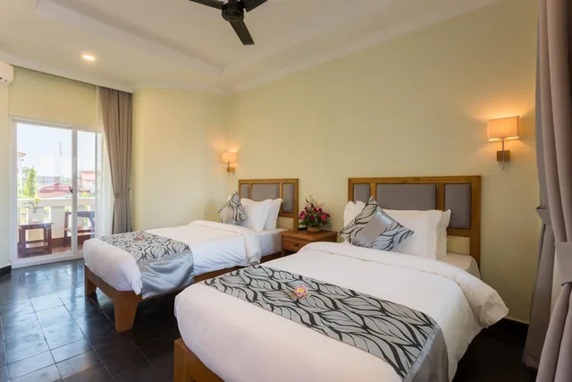 Deluxe, Family, Grand Bayon Siem Reap Hotel 4/9