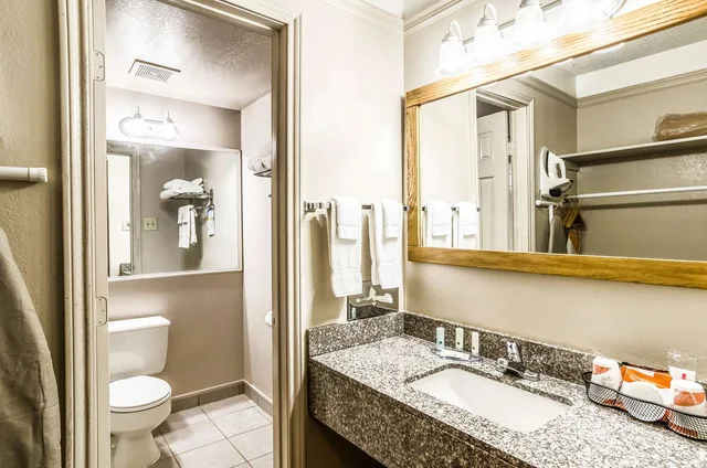 غرفة بسرير كوين، Quality Inn Buffalo WY 3/3