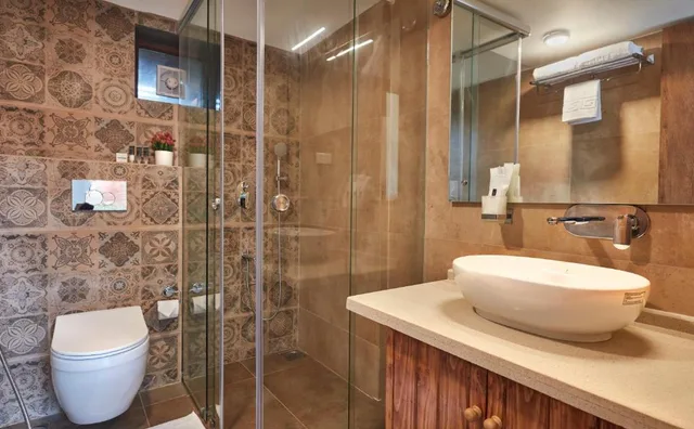 غرفة بسرير كينج بإطلالة على الحديقة، Sea Queen Beach Resort and Spa 3/3