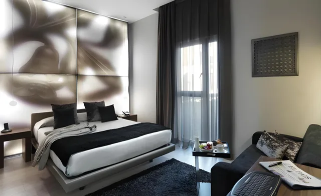غرفة ديلوكس مفردة بسرير كينج، HOTEL ESPANA RAMBLAS 1/1
