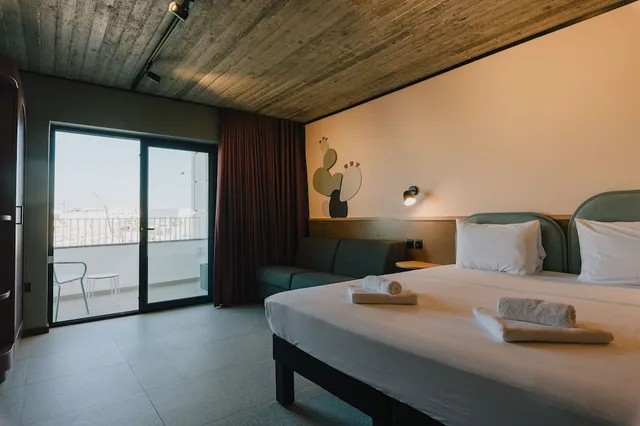 Superior, City View, ibis Styles ST Pauls Bay Malta 1/10
