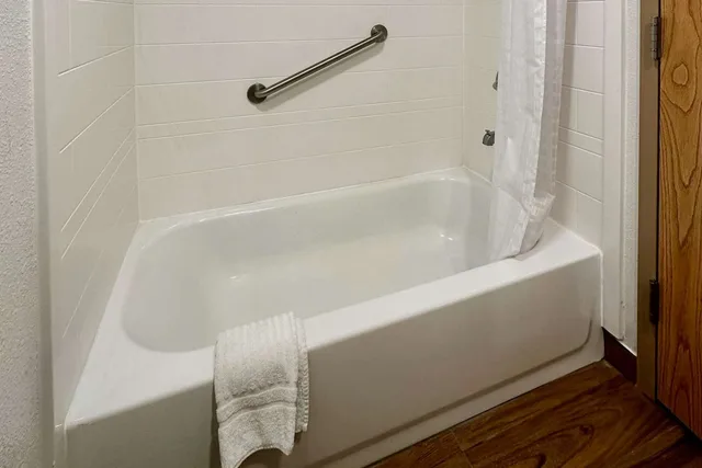 غرفة بسريرين كوين، Quality Inn & Suites Albany Airport 4/4
