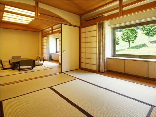 غرفة يابانية بسريرين كوين، Naspa New Otani Hotel 1/1