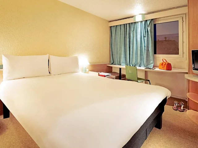 Standard, Double Bed, Ibis Budget Beziers Est Mediterranee 2/7