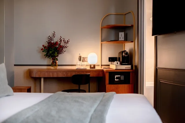 Superior, Double or Twin Bed, Grand Hotel Saint Michel 4/7