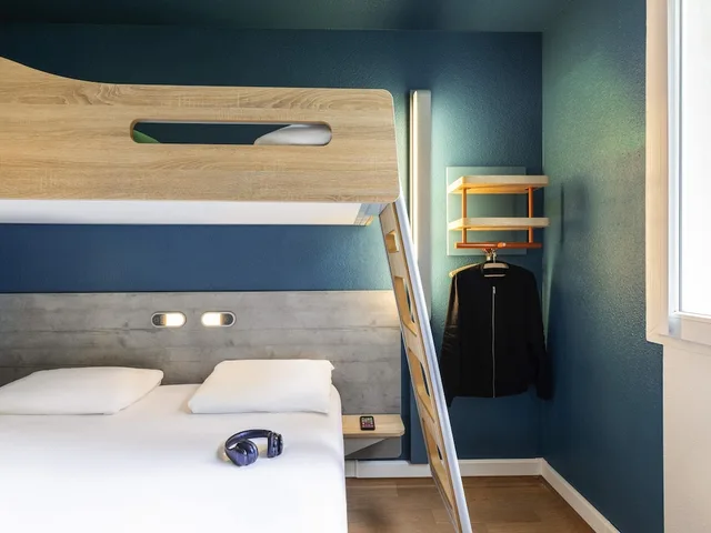 غرفة ثلاثية بسرير مزدوج مع سرير إضافي لذوي الإعاقة، ibis budget Meudon Paris Ouest 3/3