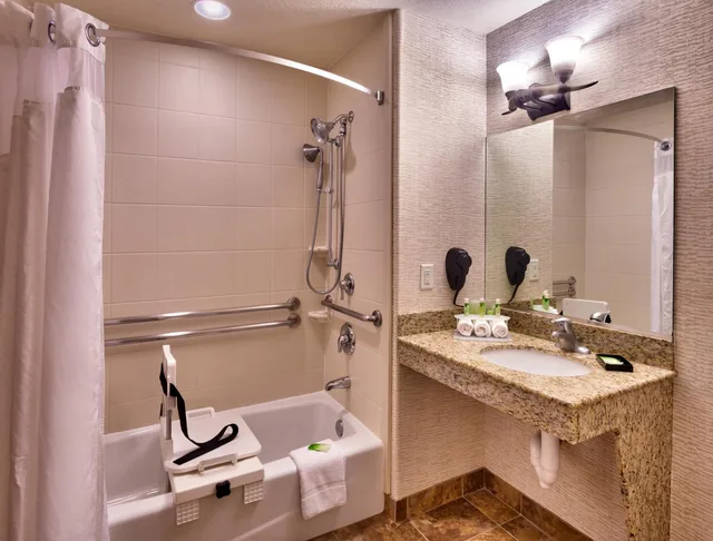 King Room - Mobility Access/Hearing Accessible، Holiday Inn Express Hotel And Suites Kanab 4/4