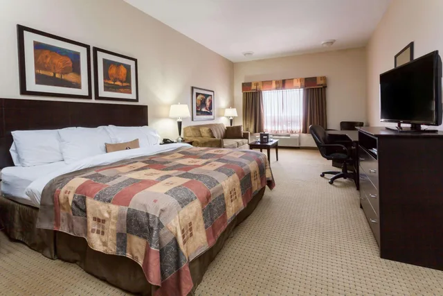 جناح بسرير كينج بغرفة نوم واحدة، Ramada Westlock 1/1