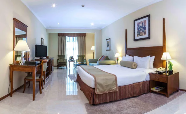 غرفة تنفيذية، La Quinta by Wyndham Dubai Jumeirah 1/4