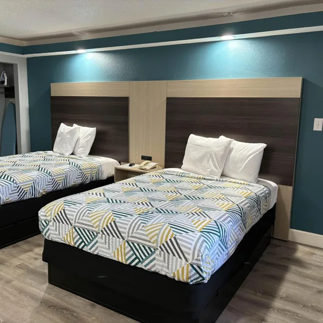 2 Queen Beds - Smoking, Micfridge، Studio6 Suites Memphis, TN – East Memphis 7/10