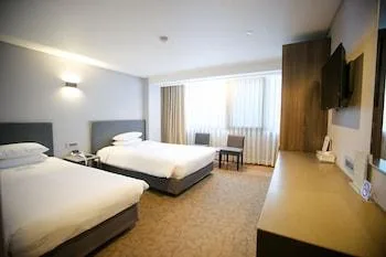 Superior, Twin Beds, 3 Beds, No Parking، Savoy Hotel Seoul Myeongdong 1/1