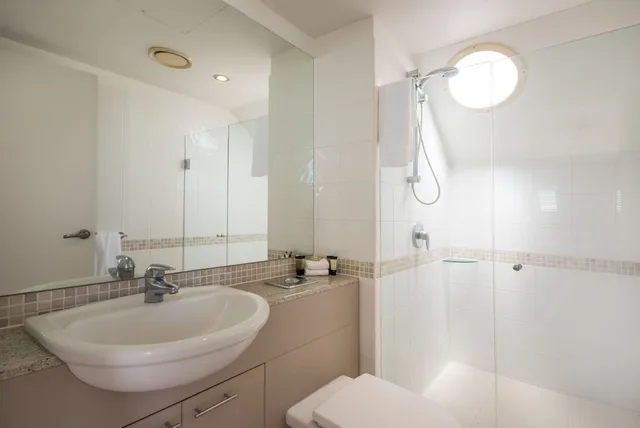 3 Bedrooms, Spa, Penthouse, 2 King Beds, 3 Beds, 3 Bathrooms, Top Floor، The Sebel Whitsundays 6/8