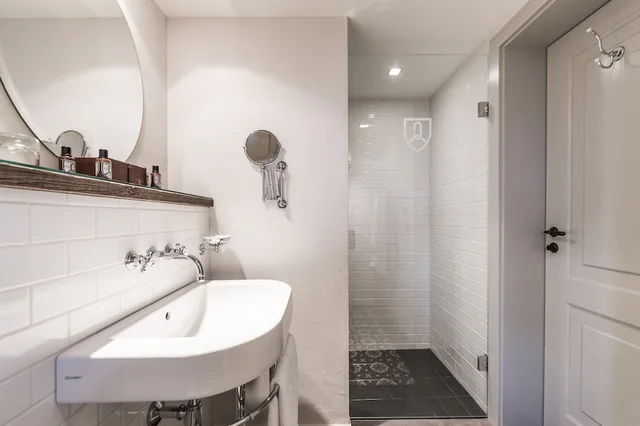 Comfort, Queen Bed, North View، La Cordee Des Alpes 5/6