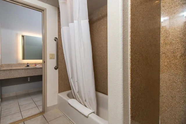 جناح ديلوكس بسريرين كينج، Americinn By Wyndham Rapid City 4/4