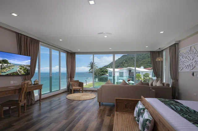 فيلا بإطلالة على البحر، Vannee Golden Sands Beachfront Resort 2/7