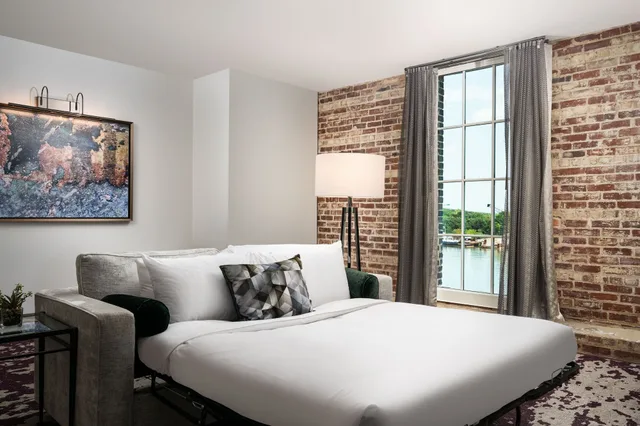 جناح استوديو تنفيذي بسرير كينج مع أريكة، Jw Marriott Savannah Plant Riverside District 3/10