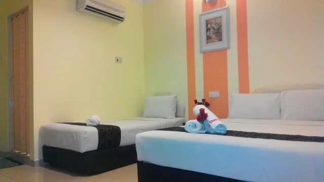 Family, No Window، SUN INNS HOTEL KUALA SELANGOR 1/3