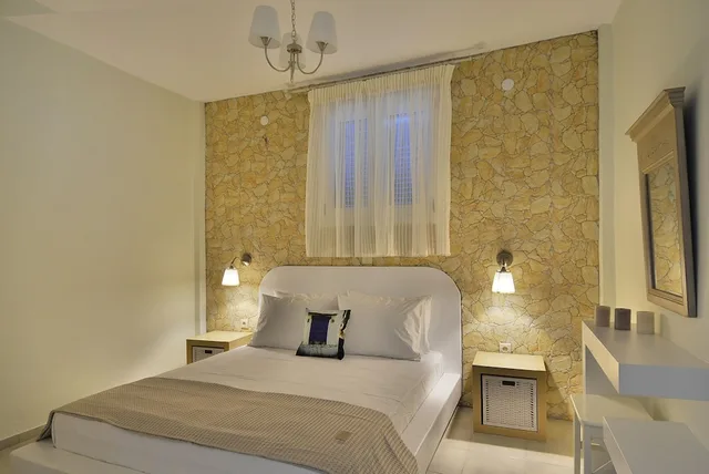 شقة اقتصادية بسرير كينج مع أريكة، Aelia Apartments 1/2
