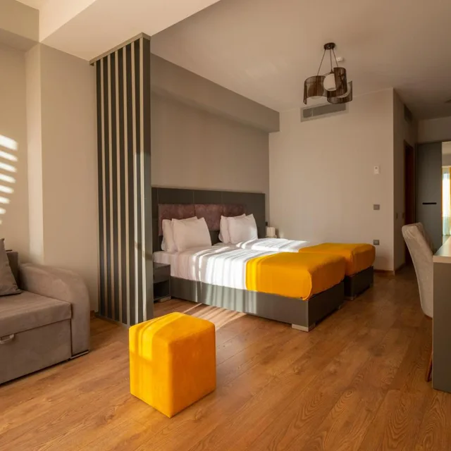 Deluxe, Double or Twin Bed, Balcony, Jazz Hotel 3/8