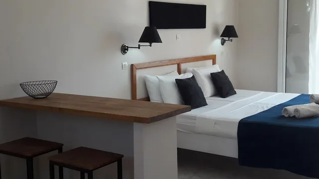 Studio, Double Bed, Pool Side, Balcony, Toni Apos S Guesthouse 2/6