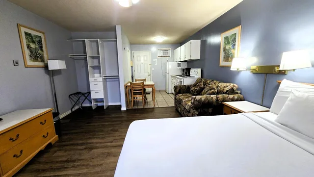استوديو بسرير كوين، Okanagan Seasons Resort 2/9