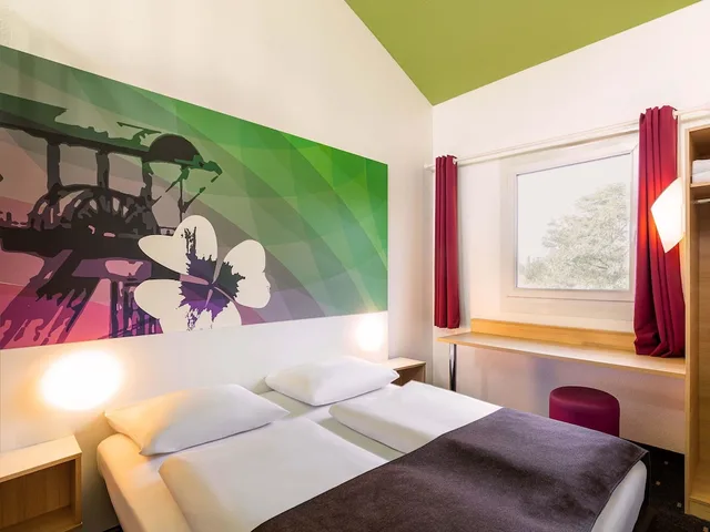 غرفة رباعية بسرير بطابقين وسرير كوين، B&B Hotel Bochum-Herne 7/11