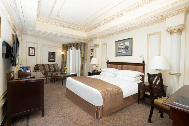 جناح بسرير كينج بإطلالة على المدينة بغرفتي نوم، دار التوحيد انتركونتنتال(InterContinental Dar Al Tawhid Makkah) 2/5