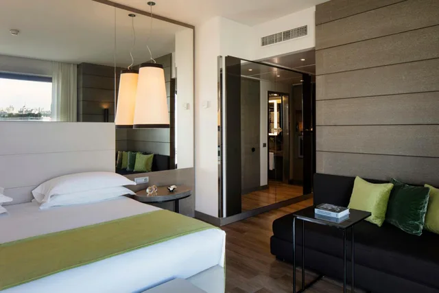Room, Triple, Double Bed, Sofa, Starhotels E.C.Ho. 2/8