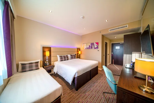 غرفة عائلية، Premier Inn Dubai Al Jaddaf 1/5