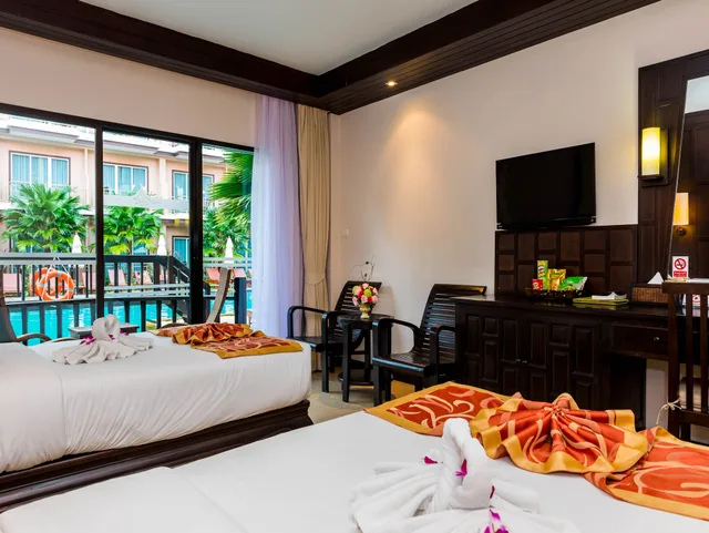 Grand Deluxe Pool Access، Nipa Resort 5/10