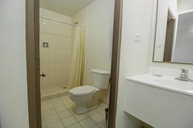 جناح جونيور بشرفة، Hotel Plaza Del Arco Express 9/10