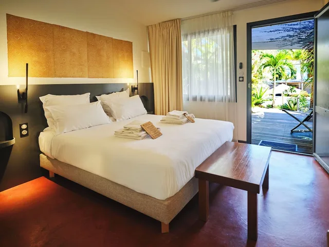غرفة سوبيريور بسرير مزدوج بإطلالة على المسبح، Le Dimitile Hotel & Spa 1/4