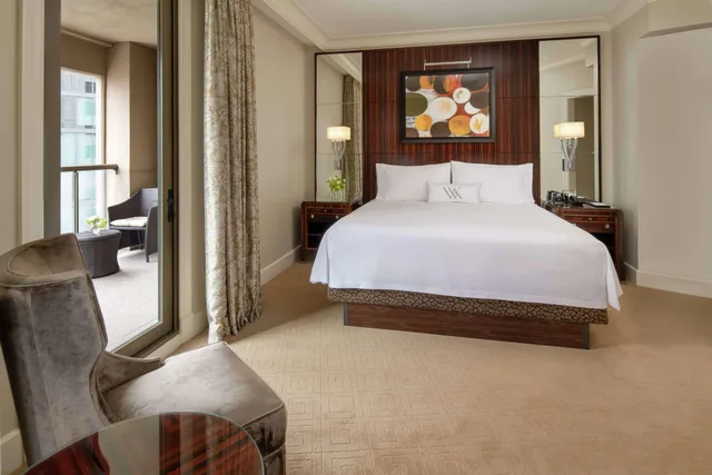 Suite, King Bed, Waldorf Astoria Atlanta Buckhead 1/5