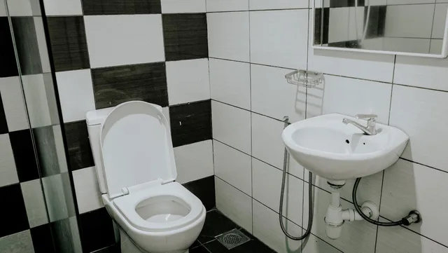 غرفة بسرير كوين بشرفة، Destini Akef Villa 6/8