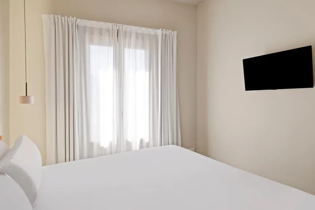شقة ديلوكس، B&B HOTEL Apartamentos Madrid Centro Fuencarral 46 10/10