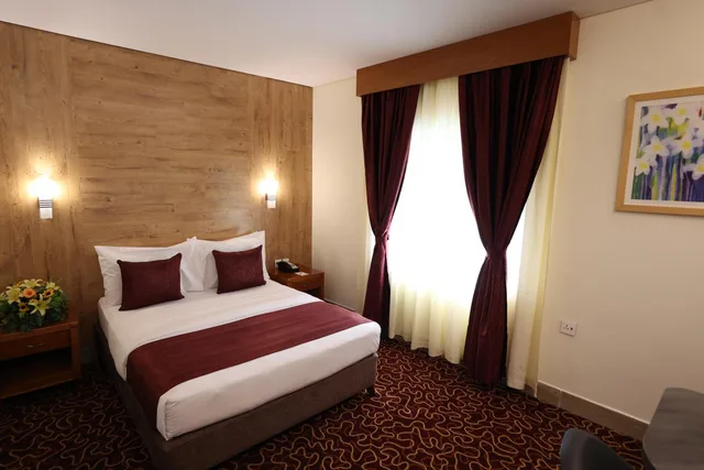 Superior, Double Bed, GENEVA HOTEL 5/10