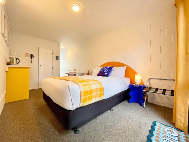 استوديو أساسي بسرير كوين بمطبخ صغير، Mt Eden Motel 2/10
