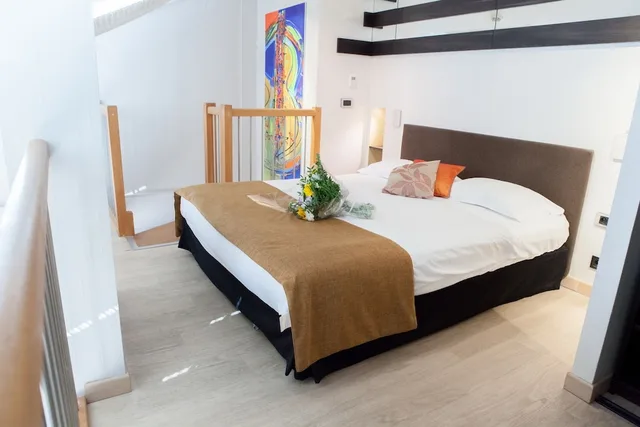 دوبلكس بسرير مزدوج مع أريكة، Residence La Villa d Elsa 1/6